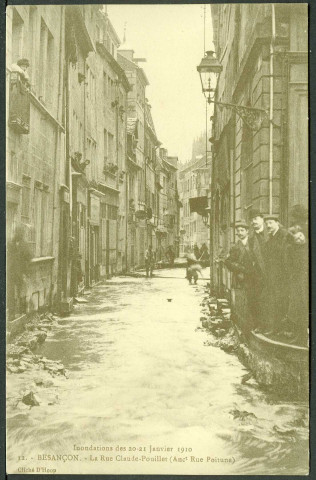 Rue Claude Pouillet pendant la crue, inondations 1910