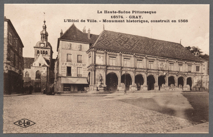 L'hôtel de ville. Monument historique construit en 1568