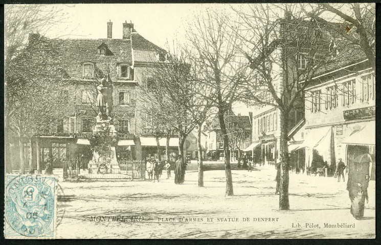 Place d'Armes et statue de Denfert