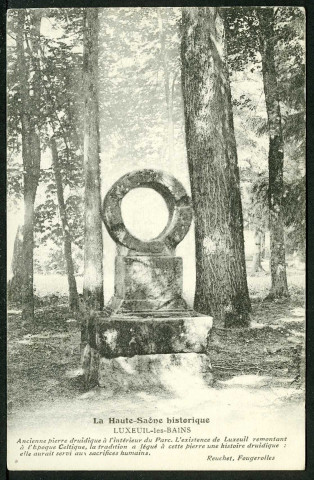 Ancienne pierre druidique