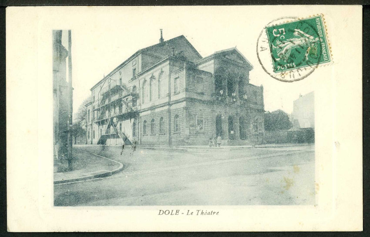 Le théâtre