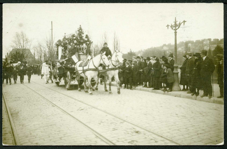 Cavalcade avant 1914